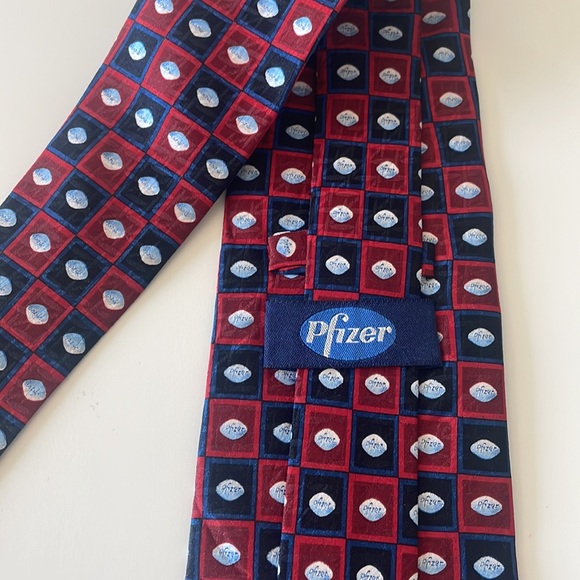 Pfizer Men’s All Silk Necktie - Red & Navy - Picture 1 of 7